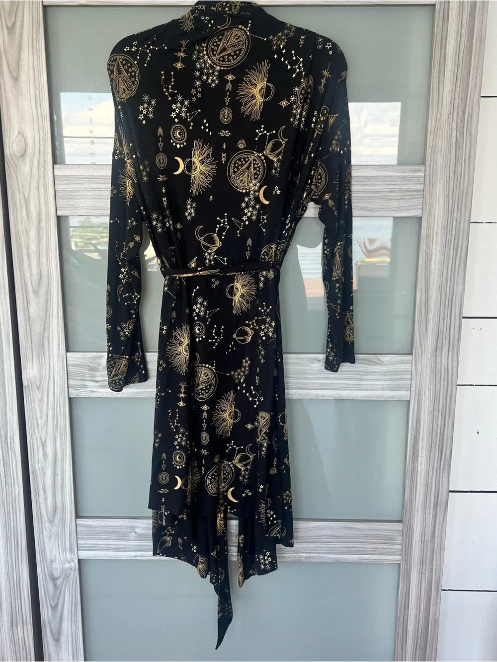 Soma cool cotton Robe with Gold Celestial Print - Picture 2 of 6